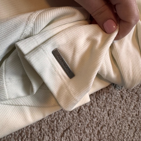 Alphalete Monarch Collection shirt - Picture 3 of 5